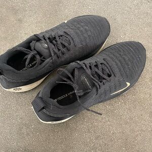 Nike Women’s Black and Gold Athletic Shoes